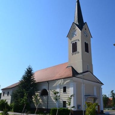 Cerkev Starše